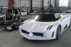 ‘Dân chơi’ tự chế siêu xe Pagani Huayra chạy điện