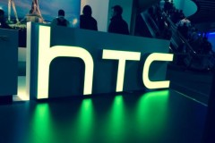 HTC nên bắt tay với Nokia trước khi quá muộn