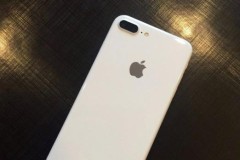 iPhone 7, iPhone 7 Plus màu trắng tinh khôi vừa xuất hiện