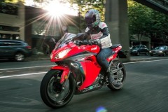 Kawasaki Ninja 300 2017 chính thức trình làng