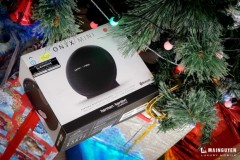 Khui hộp Harman Kardon ONYX Mini: Phiên bản thu gọn đáng yêu nhất?