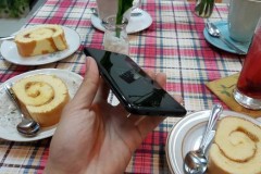 Samsung S7 Edge "đen bóng" lộ giá bán và chuẩn bị lên kệ