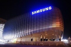 Cùng khám phá điện thoại nắp gập của Samsung cấu hình siêu cao...