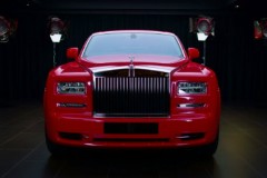 Mê mẩn Rolls-Royce Phantom mạ vàng giá 15 tỷ đồng