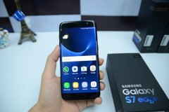 Ngắm trọn mọi góc cạnh của Galaxy S7 Edge ngọc trai đen sắp bán tại Viettel Store