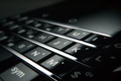 BlackBerry Mercury bàn phím QWERTY lộ diện trong một video