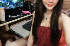 Gặp hot girl xinh đẹp rank Bạch Kim LMHT xứ Đài Bắc: Hoàng Quán Khiết