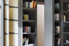 Khi xảy ra nguy hiểm, bạn muốn có ‘phòng bí mật’? 22 cánh cửa ngầm này sẽ khiến bạn kinh ngạc