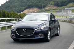 Mazda 3 2017 bán ở Thái Lan với giá từ 549 triệu đồng