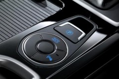 Phanh tay điện tử trên ô tô hoạt động thế nào?