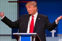 Sau khi Donald Trump đưa ra ưu đãi hấp dẫn, ba đối tác lớn của Apple đã rục rịch tính chuyện sang Mỹ
