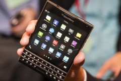 Siêu phẩm một thời BlackBerry Passport chính hãng giảm giá