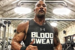 The Rock sẽ xuất hiện trong phim siêu anh hùng DC riêng