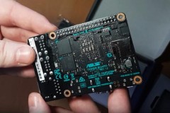 Tinker Board: Mini pc mới của ASUS nhỏ như Raspberry Pi nhưng có thể phát video 4k