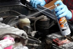 Vệ sinh khoang máy xe chống chuột đón Tết