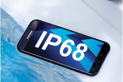 Chuẩn kháng nước IP68 - tính năng Galaxy A7 2017 hoạt động ra sao?