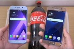 Thử khả năng Galaxy A5 2017 chống nước với Galaxy S7 bằng Coca đông lạnh