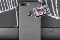 Bạn có sẵn sàng trả thêm tiền để mua iPhone Made in America