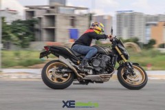 Honda CB600F độ nhiều đồ chơi của Hima Motor Team