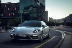 Lộ diện Porsche Panamera Turbo S E-Hybrid, mẫu Panamera "đỉnh" nhất!