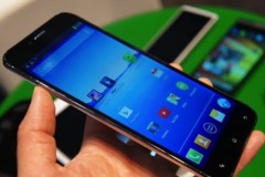 MWC 2017: Archos ra mắt 2 smartphone camera kép