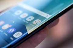 Samsung sẽ thống trị thị phần màn hình AMOLED đến năm 2020