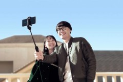 Xiaomi ra mắt gậy selfie kiêm tripod giá chỉ 12 USD