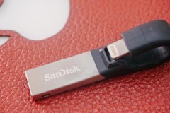 Đánh giá USB iXpand OTG: "Ổ cứng mini" cho iPhone
