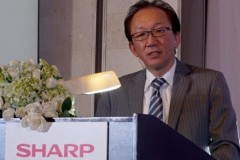 Được Foxconn bơm tiền, Sharp tuyên bố giành thị phần tại VN