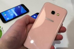 Galaxy A3 2017 giá tốt, chống nước IP68 chính thức lên kệ