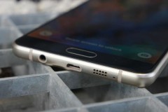 Galaxy A7 2016 với màn hình 5.5 inch Full HD giảm giá