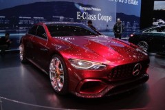 Lộ ảnh nghi là mẫu xe chủ lực của Mercedes-Benz cho năm 2020