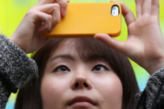 Bí mật kinh hoàng khiến iPhone xách tay từ Nhật không thể tắt âm chụp hình