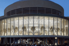 Cửa hàng Apple siêu hiện đại tại Dubai
