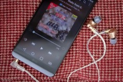 Nghe nhạc với LG V20: chi tiết tốt, âm trường rộng, âm cân bằng, tiến gần hơn tới máy nghe nhạc
