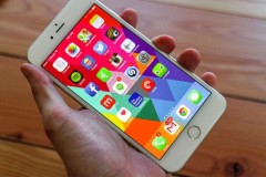 Nếu bạn làm thao tác này sẽ khiến iPhone treo hoàn toàn, không sử dụng cảm ứng được nữa