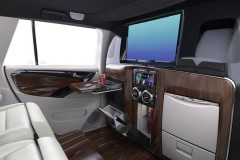 Bản độ nội thất cực đỉnh biến Toyota Innova 2017 thành “chuyên cơ mặt đất”
