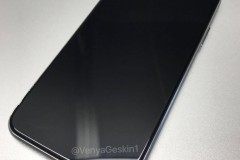 iPhone 8 tiếp tục lộ ảnh "bằng xương bằng thịt" ngoài đời thực