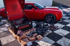 Muốn sở hữu Dodge Challenger SRT Demon thực sự mạnh mẽ, bạn sẽ phải chi ra 5,68 tỷ VNĐ