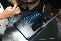 Acer giới thiệu Predator Triton 700: "quái vật" chơi game mỏng nhẹ với sức mạnh của GTX 1080