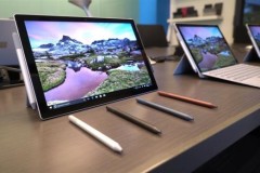 Microsoft ra mắt phiên bản Surface Pro 2017, hỗ trợ SIM 4G LTE, pin 13.5 giờ