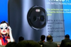 Rò rỉ Moto X 2017 ngay trong cuộc họp, xác nhận có camera kép cực dị