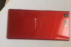 Xperia XZ Premium màn hình 4K HDR, Snapdragon 835 có thêm màu đỏ tươi cực đẹp!