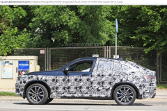 Phiên bản M40i của BMW X4 2019 xuất hiện trên đường phố