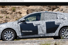 Ford Focus 2018 lần đầu bị lộ nội thất khi chạy thử nghiệm