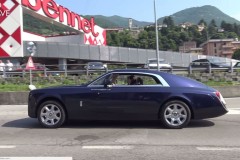 Chiêm ngưỡng Rolls-Royce Sweptail lăn bánh  độc nhất vô nhị trên đất Pháp