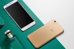 OPPO A77T lộ diện với camera selfie 16MP, RAM 4GB