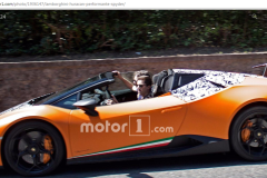 Cùng ngắm siêu xe Lamborghini Huracan Performante Spyder trên phố