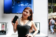 Sony Xperia XZ Premium ra mắt tại Việt Nam: Màn hình 4K, giá 18,49 triệu đồng