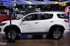 Mẫu SUV 7 chỗ Chevrolet Trailblazer cạnh tranh Toyota Fortuner, thách thức các đối thủ